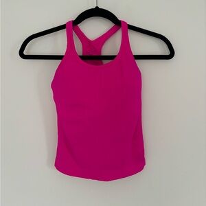Hot pink‎ fitted tank top